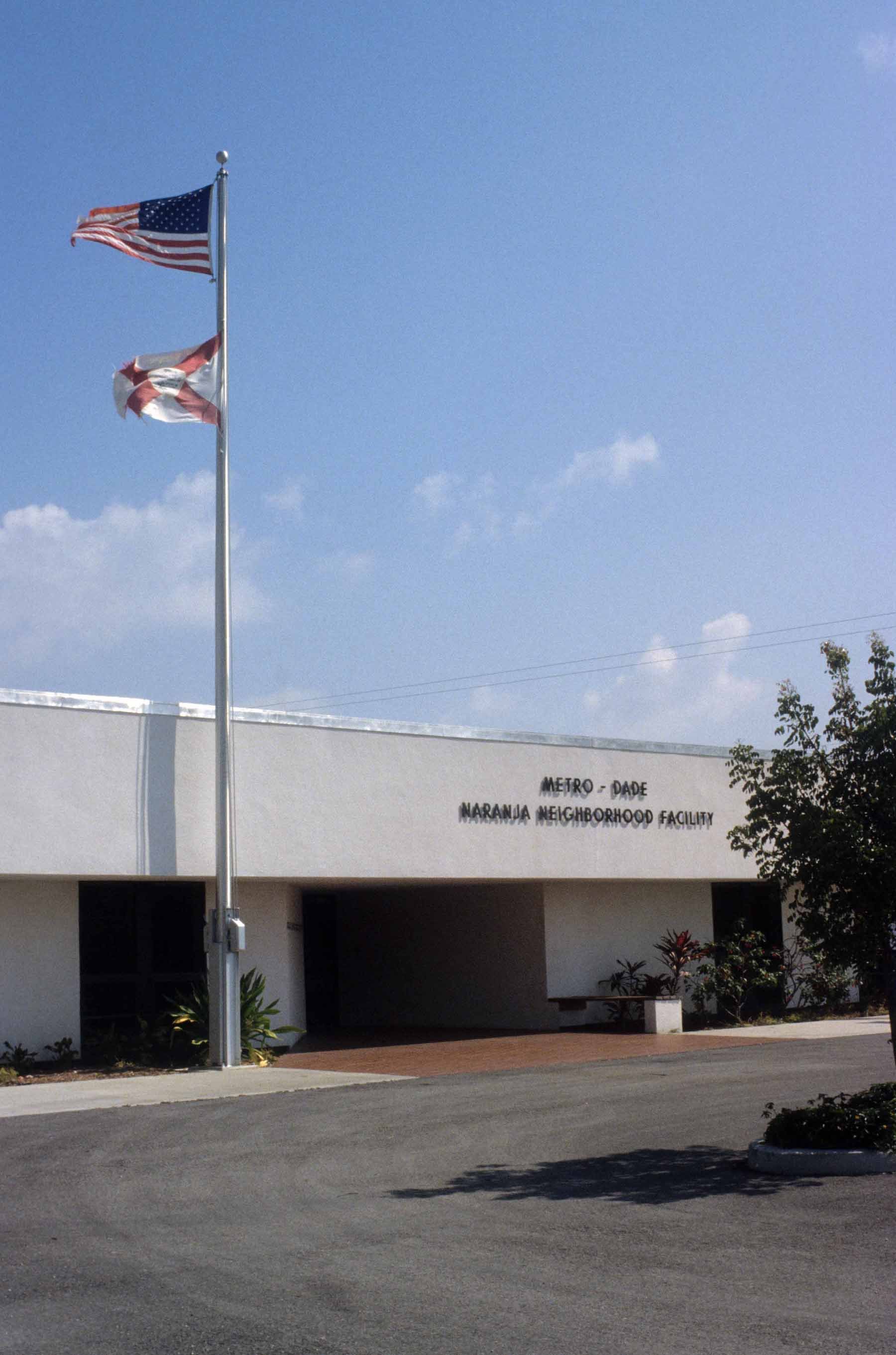 Naranja Neighborhood Facility